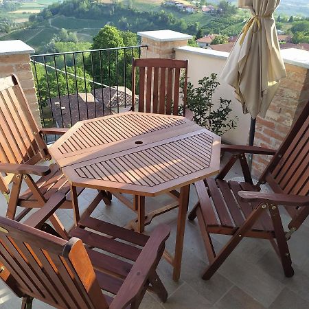 Casa Mantel Holiday Home Panoramic View In Langhe Novello Exterior photo