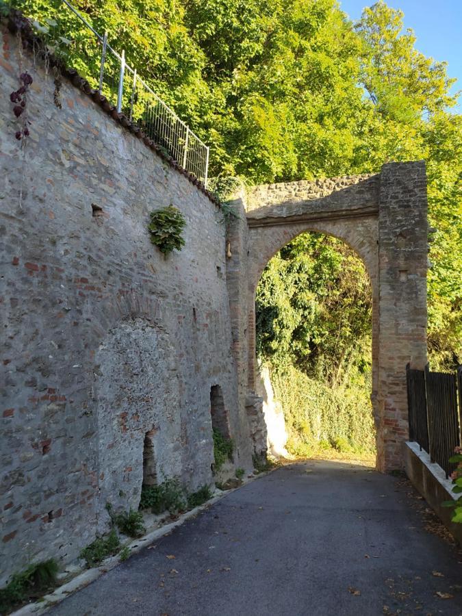 Casa Mantel Holiday Home Panoramic View In Langhe Novello Exterior photo