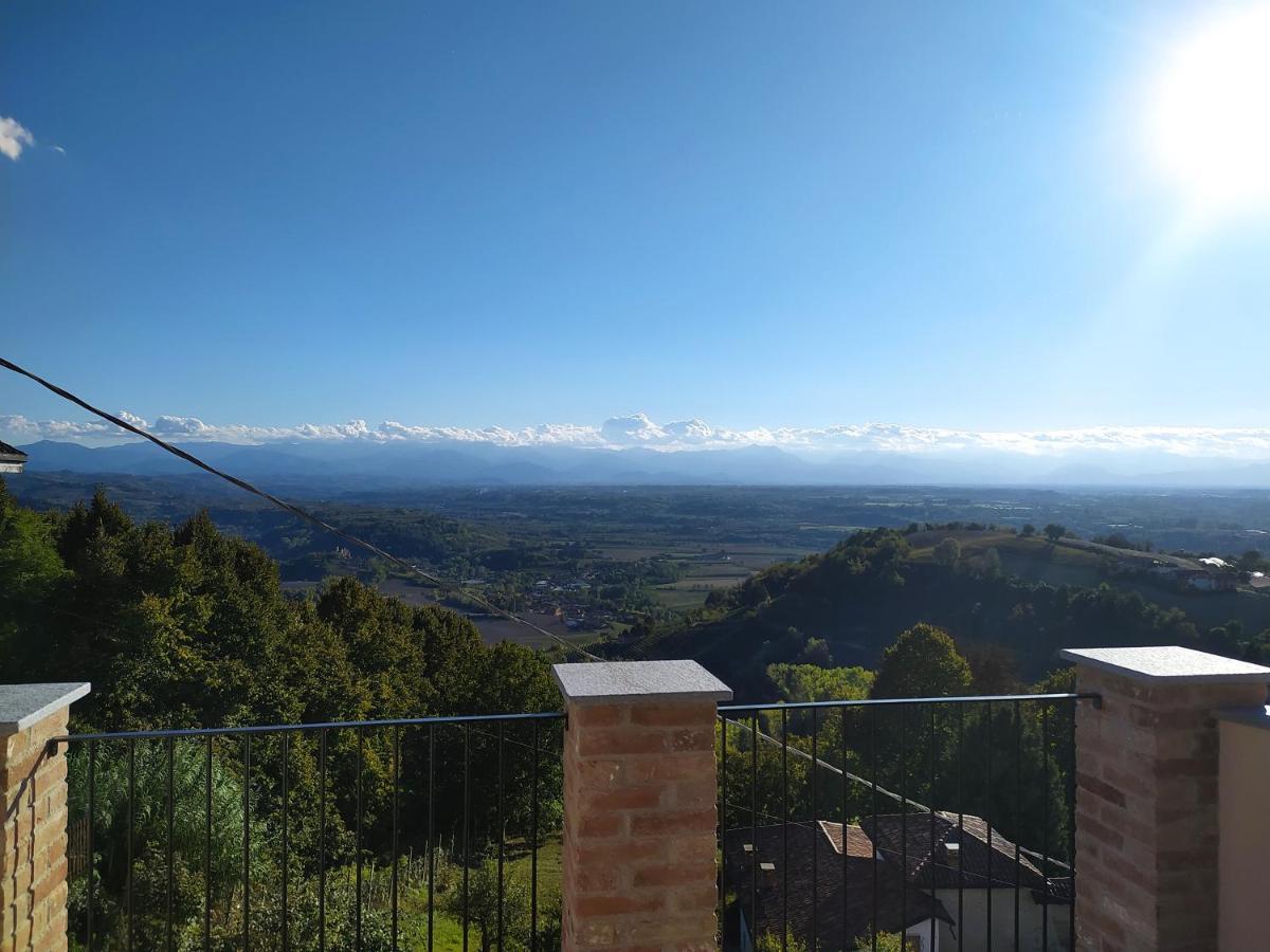 Casa Mantel Holiday Home Panoramic View In Langhe Novello Exterior photo