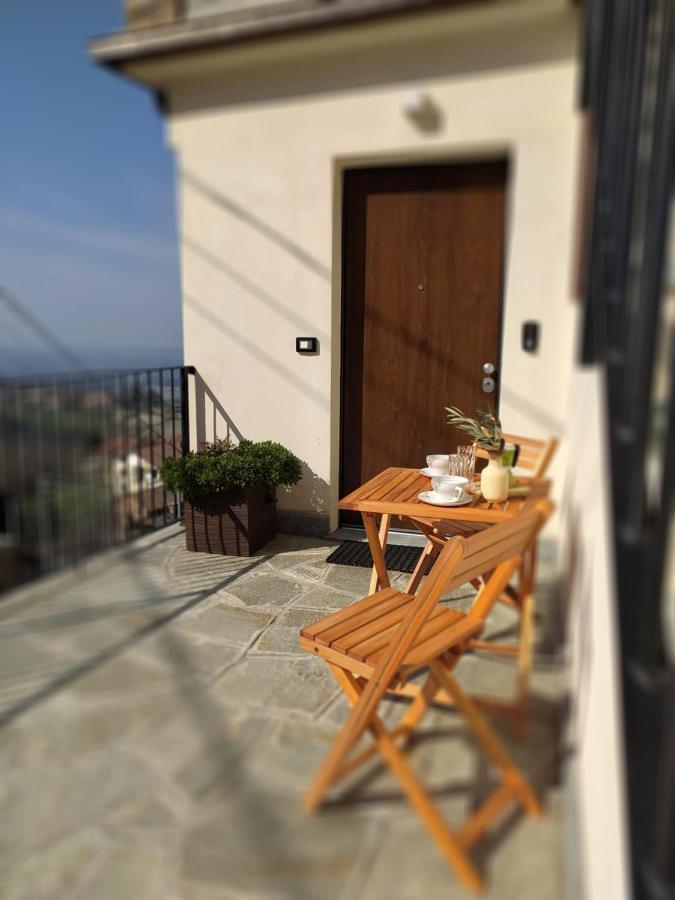 Casa Mantel Holiday Home Panoramic View In Langhe Novello Exterior photo